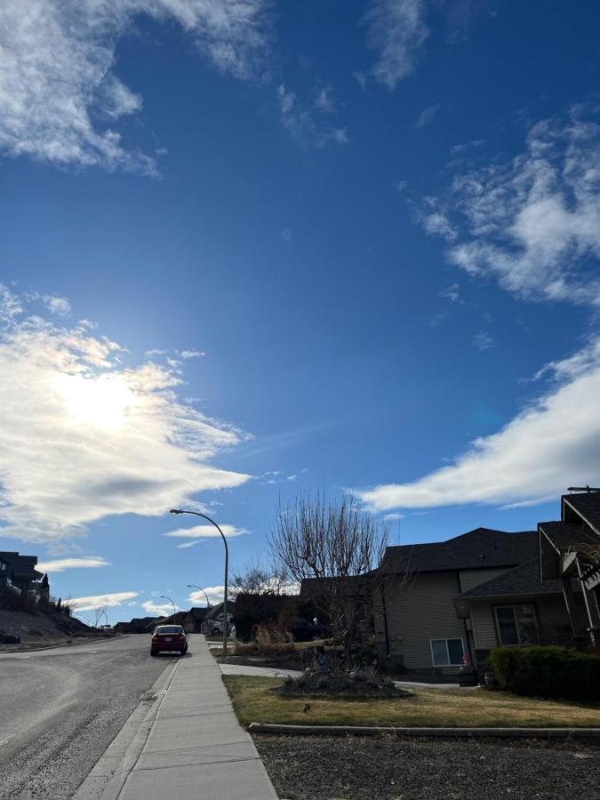 Peaceful And Spacious Lake View West Kelowna Exteriör bild